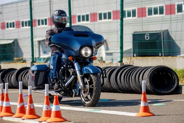 harley-davidson-motoschkola-09