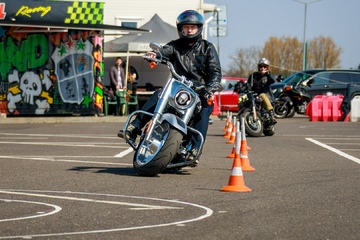 Harley-Davidson-motoschkola-0123