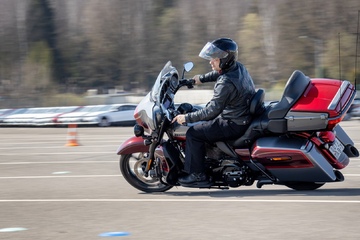 Harley-Davidson-motoschkola-0127