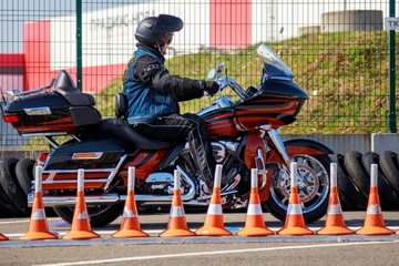 Harley-Davidson-motoschkola-0133