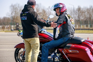 Harley-Davidson-motoschkola-0162