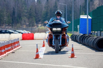 Harley-Davidson-motoschkola-0163