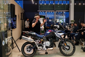 1F9A5274
