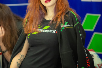 972A5672